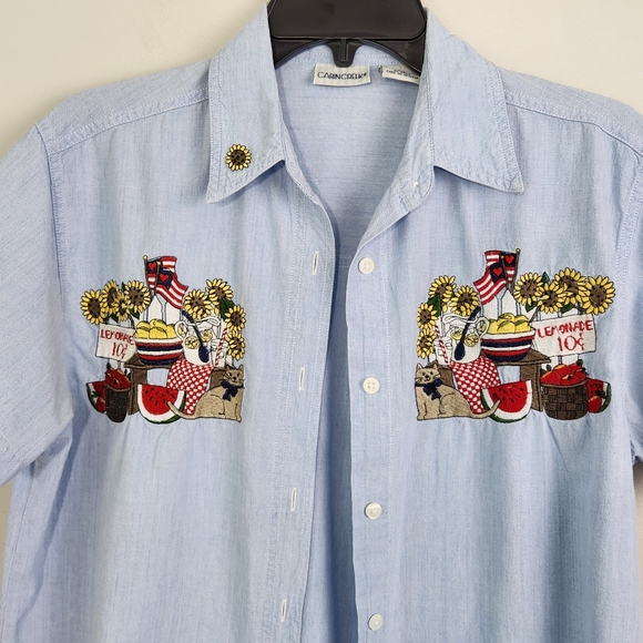 Cabin Creek Blouse Womens PMed Chambray Embroidered Short Sleeves Cat lady - Picture 2 of 8